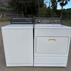Washer And Gas Dryer 