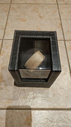 Single Watch Winder Box Black Faux Leather