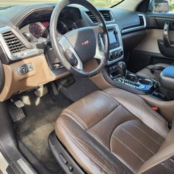 2013 GMC Acadia