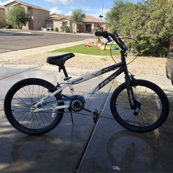 Kent Ambush F520 BMX Bike – Great Condition!