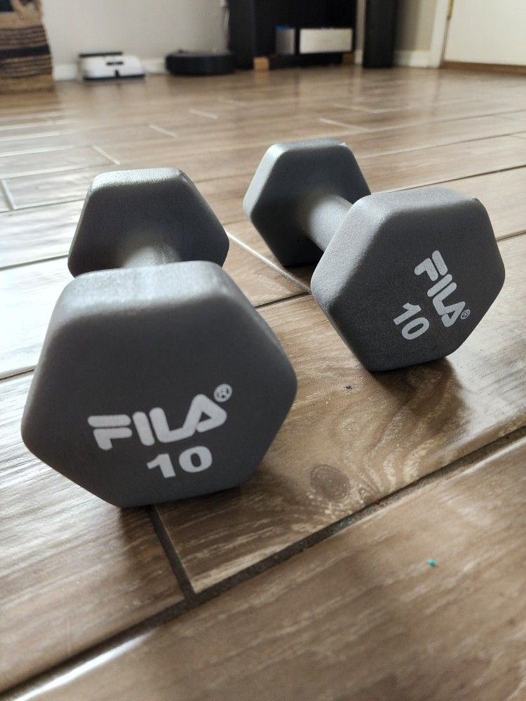 10 lb Fila Dumbell