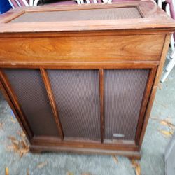 Hammond Tone Cabinet PR 20 185 Watts..3 Speakers 