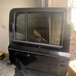 Jeep patriot rear passenger side door