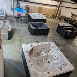 7×7 Dynasty Hot Tub 