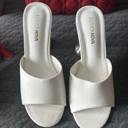Pearl White Heels Size 7