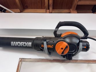 Worx leaf blower / mulcher / vacuum - corded