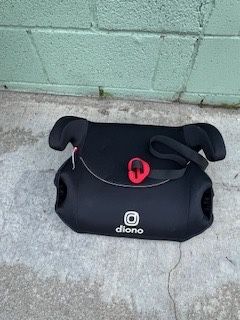 Diono booster seat - compact