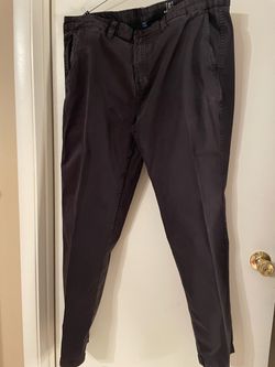 Men’s black dress pants 40x32; slim straight, uniform or work