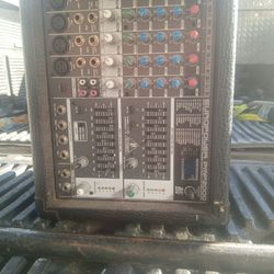 Behringer Europower Pmp2000 800w 10 Channel Powered Mixer With Multi FX Processor 