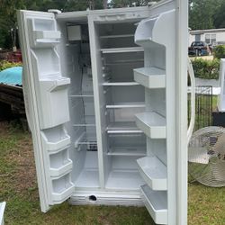 Whirlpool Refrigerigrator