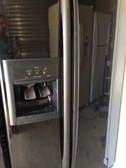Black side by side refrigerator