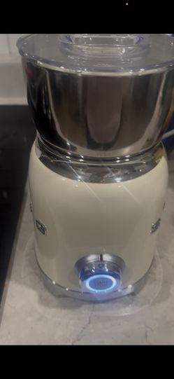 Smeg Milk Frother