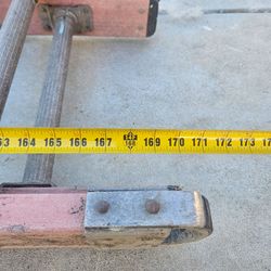 28 ft extending fiberglass ladder