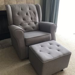 Delta Nursery Rocking Chair