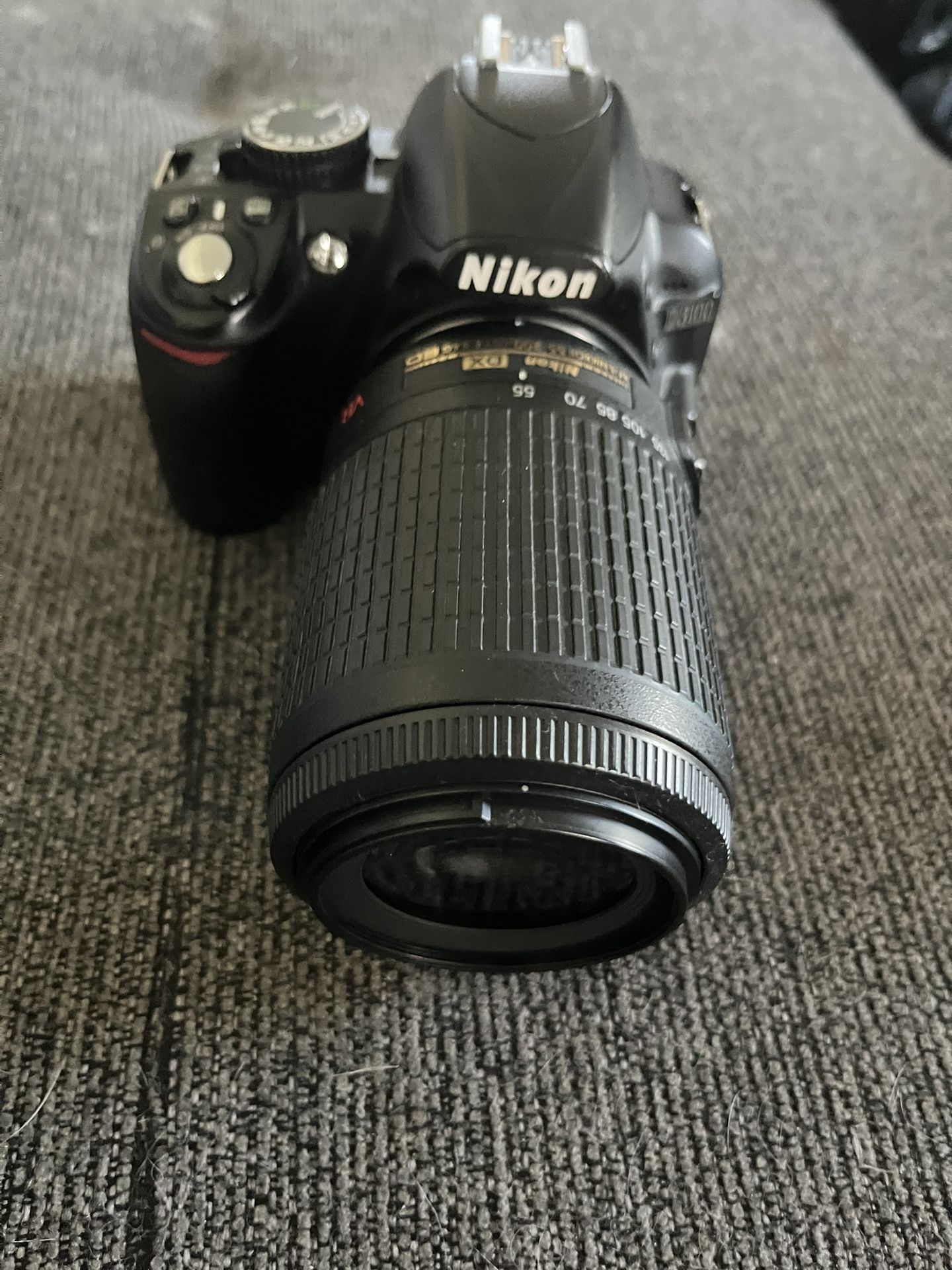 Nikon D3100 55-200mm