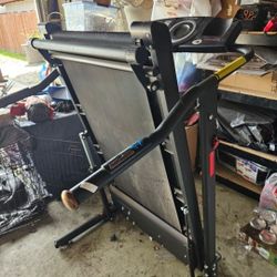 Exerpeutic Treadmill Electric 