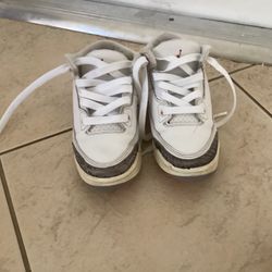 Kids Air Jordan   3 - Size 2.5 Retro fire 