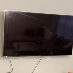 70 In Lg Smart Tv