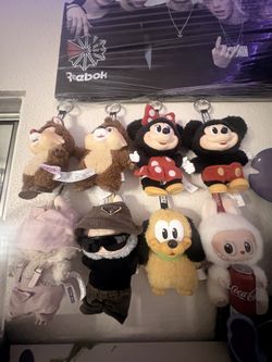 Disney Labubus And Labubus