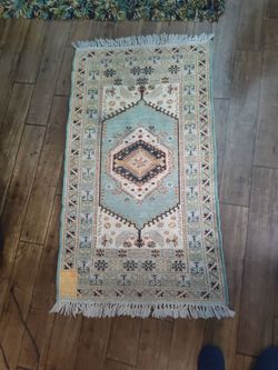 💥Vintage Hand-Knotted Moroccan Rug – 5' x 9' (Extra Superieure)💥