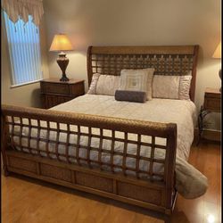 Tommy Bahama Style Bedroom Set ( Deliver Available ) 