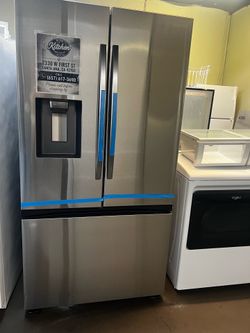 NEW OPEN BOX SAMSUNG FRENCH STYLE REFRIGERATOR