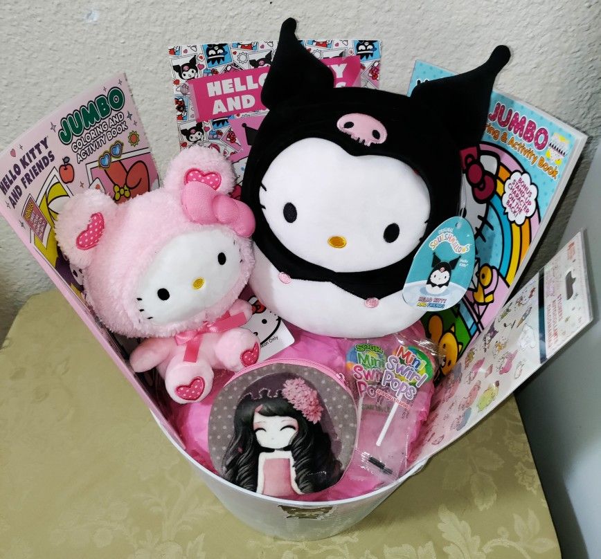 HELLO KITTY GIFT BASKET. ( PICK UP IN MODESTO.)