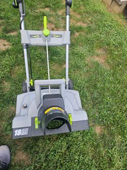 Electric Snow BLOWER FOR SALE WROK AS IS NO WARRANTY CASH ONLY Price 86.00
