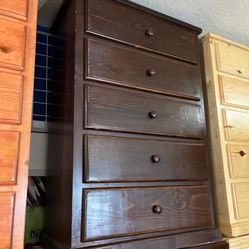 5 Drawer Dresser