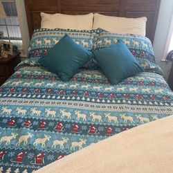 Xmas Bed Set Used Once