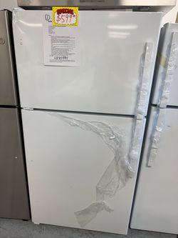 Garage ready 22 cu.ft top freezer refrigerator