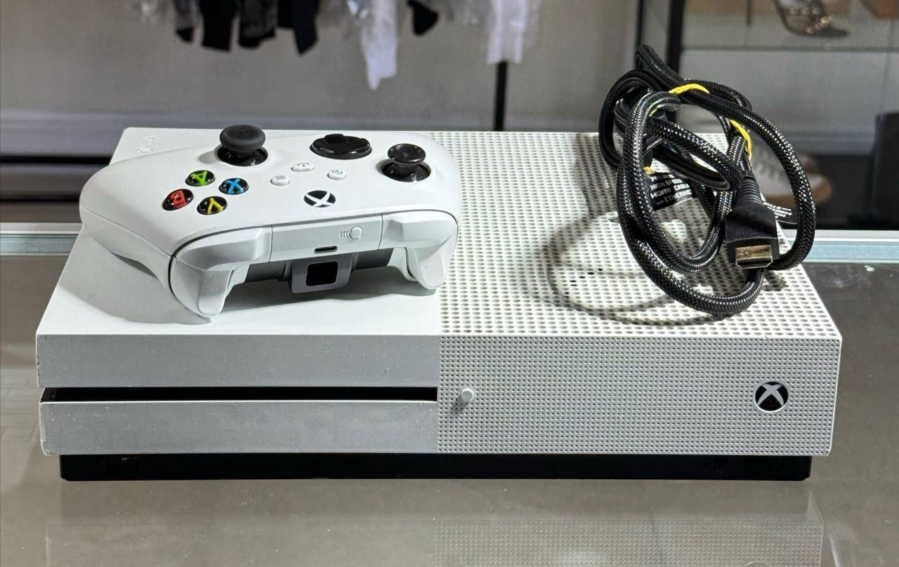 Microsoft Xbox One S 1TB Disc Console System Bundle W Wireless A Controller HDMI