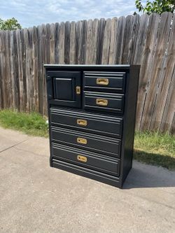 Lexington dresser 37”W x 19”D x 50”H