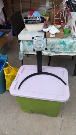 Monitor stand