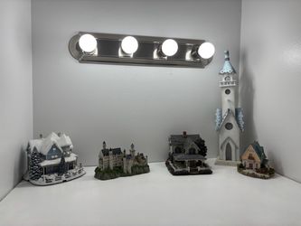 Decorative Village Building Figurines Set of 5