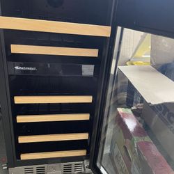 Wine Cooler 🍷 34H x 15W x 22.5Deep  WINE ENTHUSIAST Brand