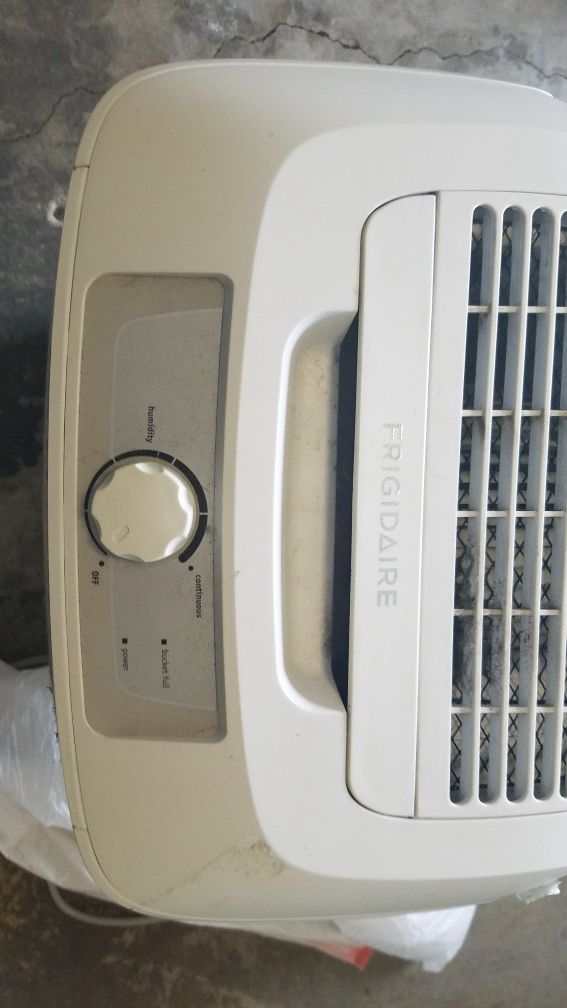 Frigidaire High Efficiency Dehumidifier