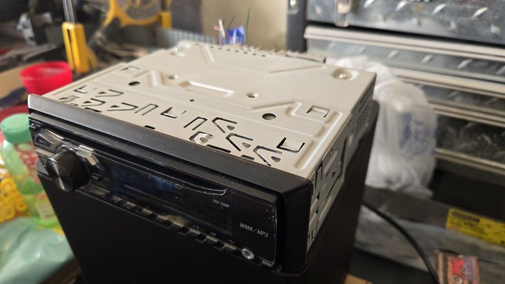 Pioneer Stereo