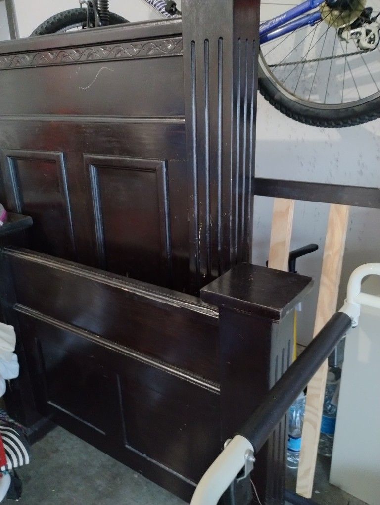 Twin Size Bed Frame, Solid Wood.