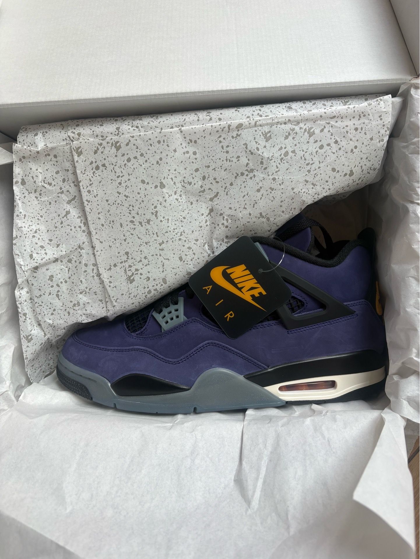 Jordan 4 Lakers DS size 13
