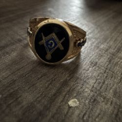 10k Gold Ring