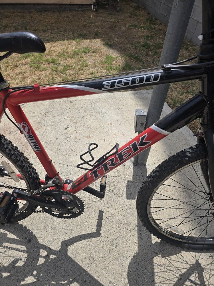 26 Inch TREK mountain Bike