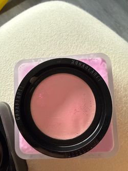 Huda Beauty Pink Blush Powder