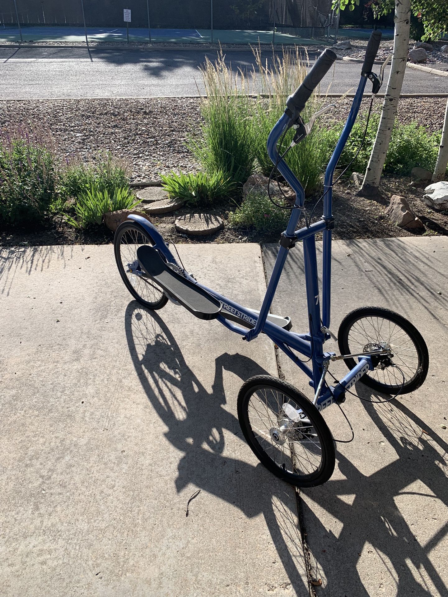 Streetrider 7i Elliptical Bike