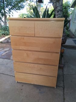 6 Drawer Wood Dresser