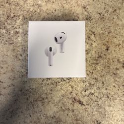 AirPods 4’s noise cancellation