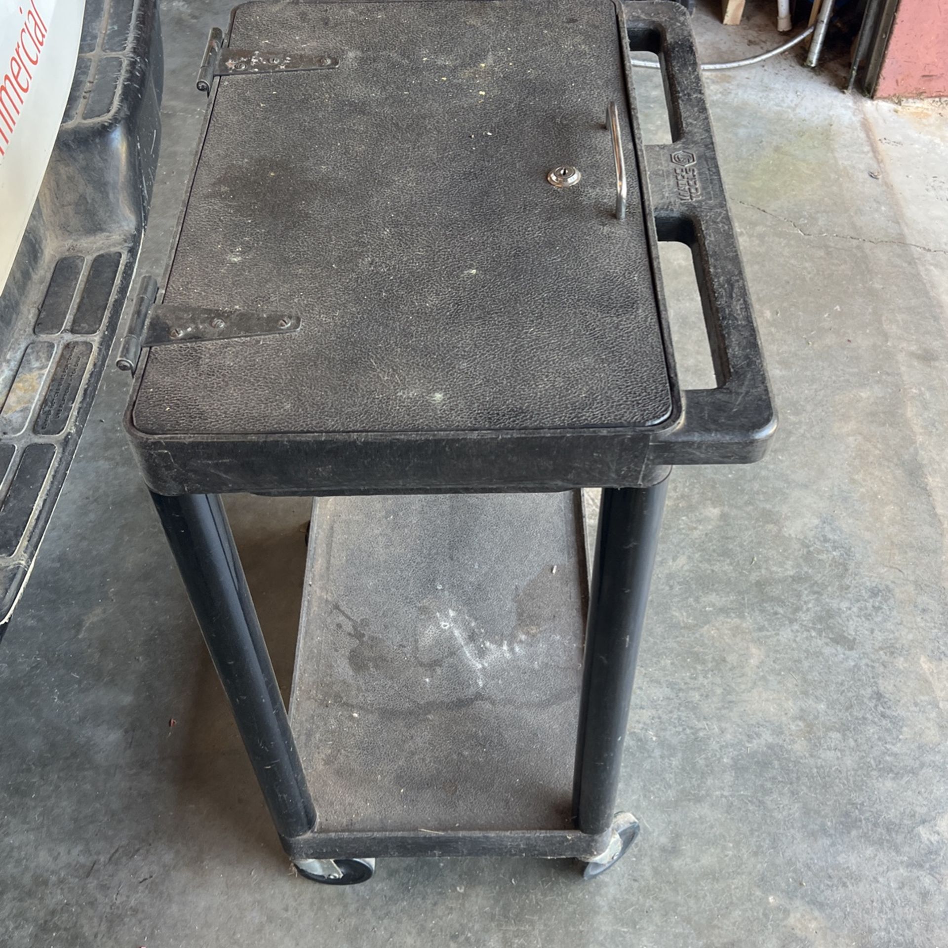 Mac Tool Cart
