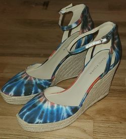 Marc Fisher Wedges 9 1/2