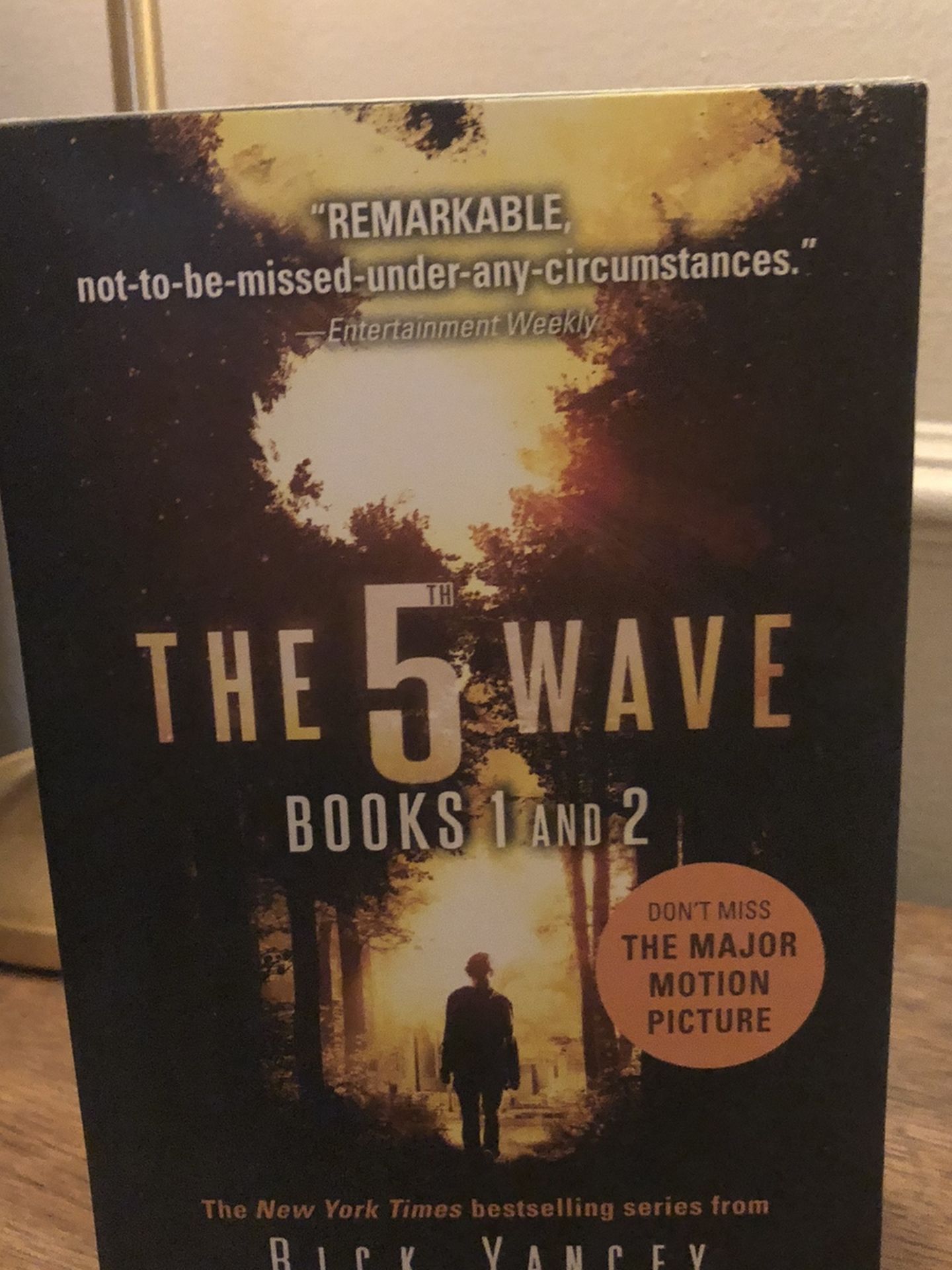 The 5th Wave, Books 1 & 2