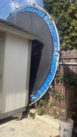 Trampolin